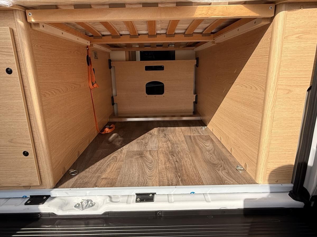 Peugeot Boxer Sunlight Cliff 600 #AKTION