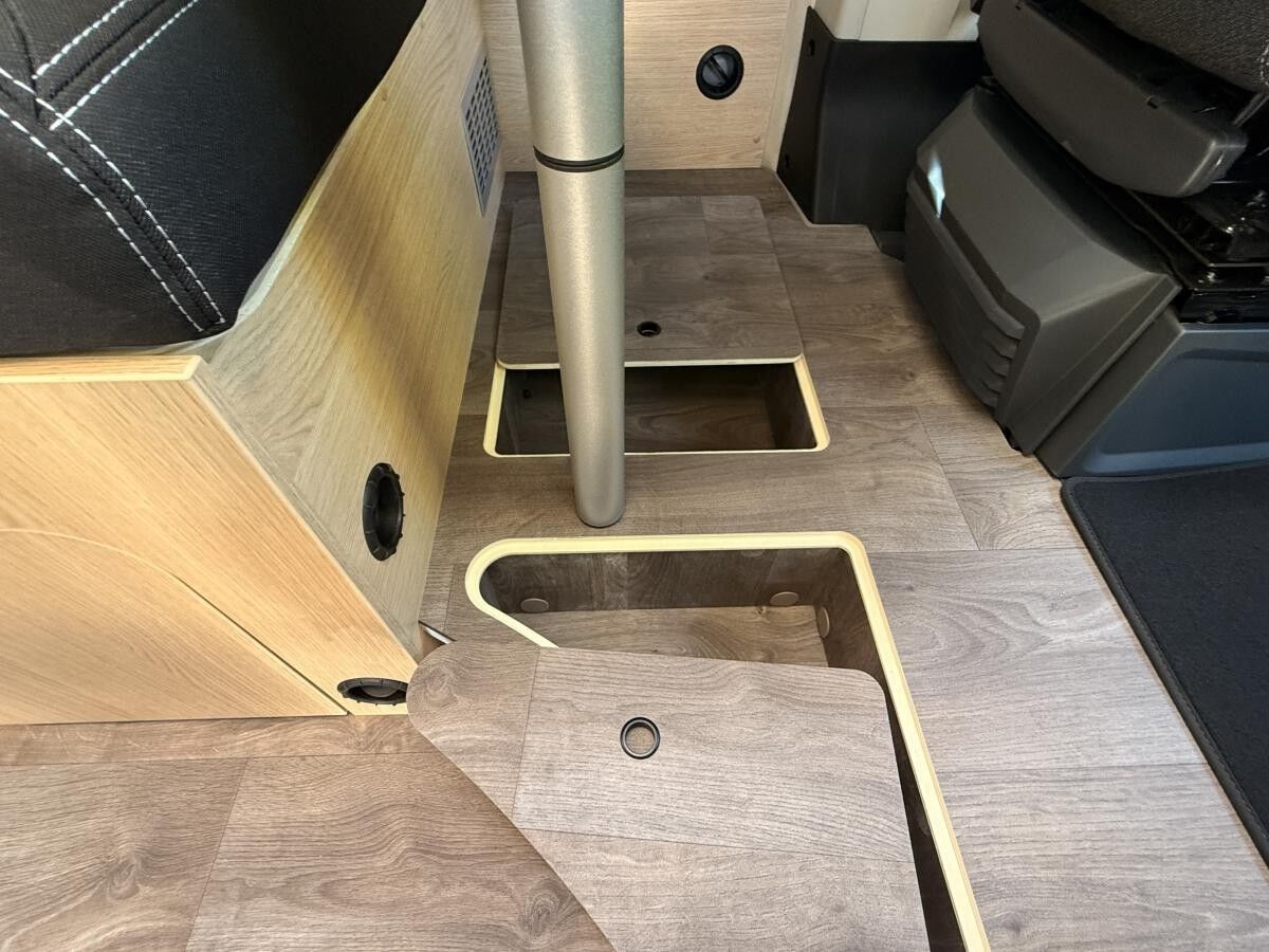 Peugeot Boxer Sunlight Cliff 600 #AKTION