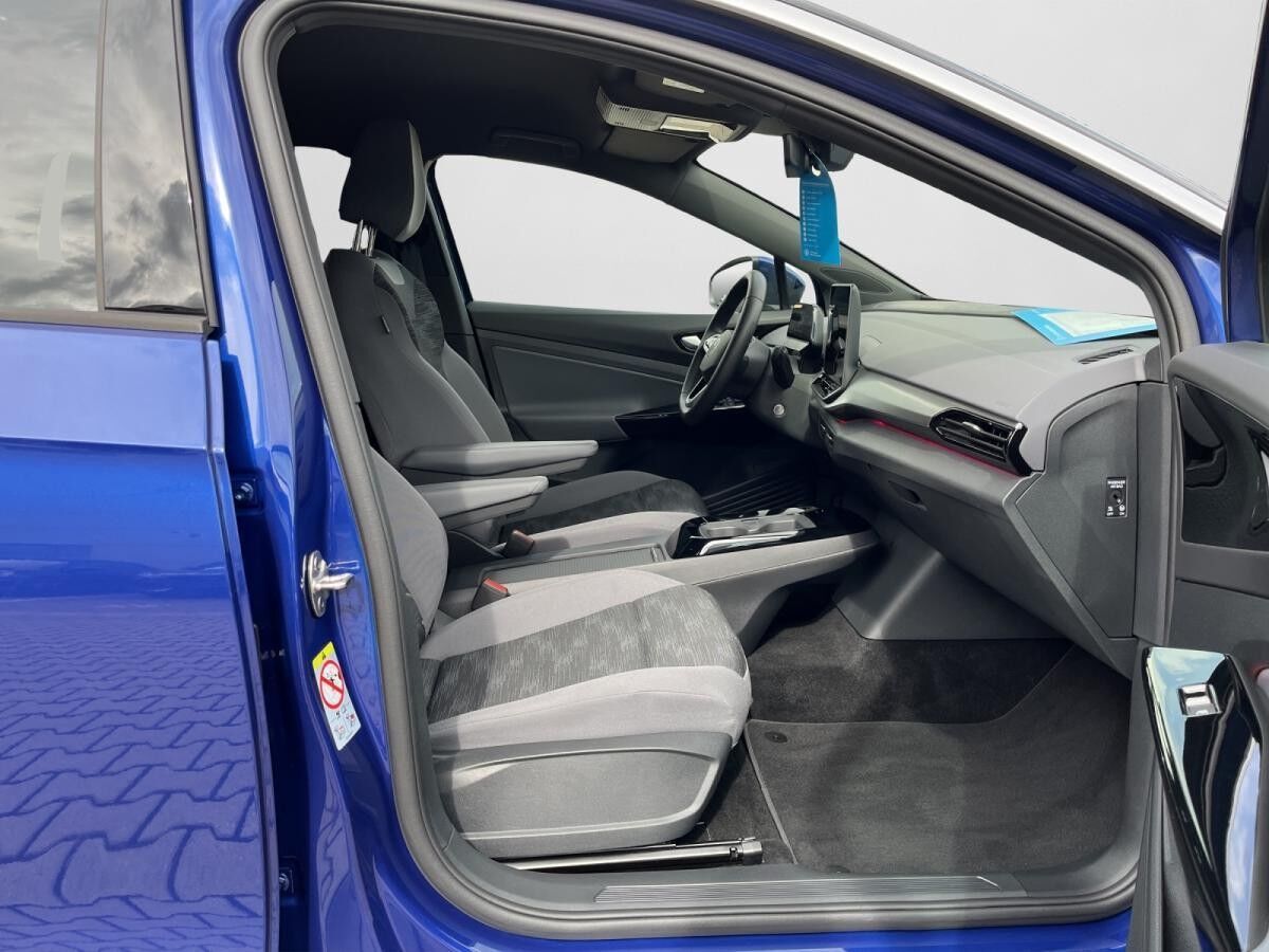 Volkswagen ID.4 Pure electric NAVI/LED/Sitzheizugn vo./PDC/Garantie bis 01.30/u.v.m.