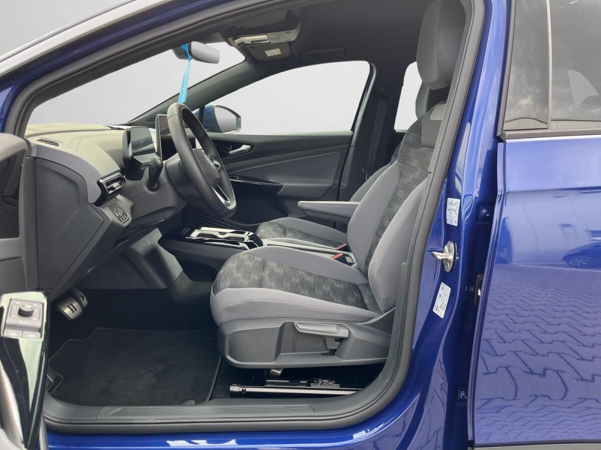 Volkswagen ID.4 Pure electric NAVI/LED/Sitzheizugn vo./PDC/Garantie bis 01.30/u.v.m.