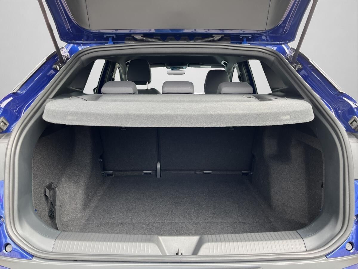 Volkswagen ID.4 Pure electric NAVI/LED/Sitzheizugn vo./PDC/Garantie bis 01.30/u.v.m.