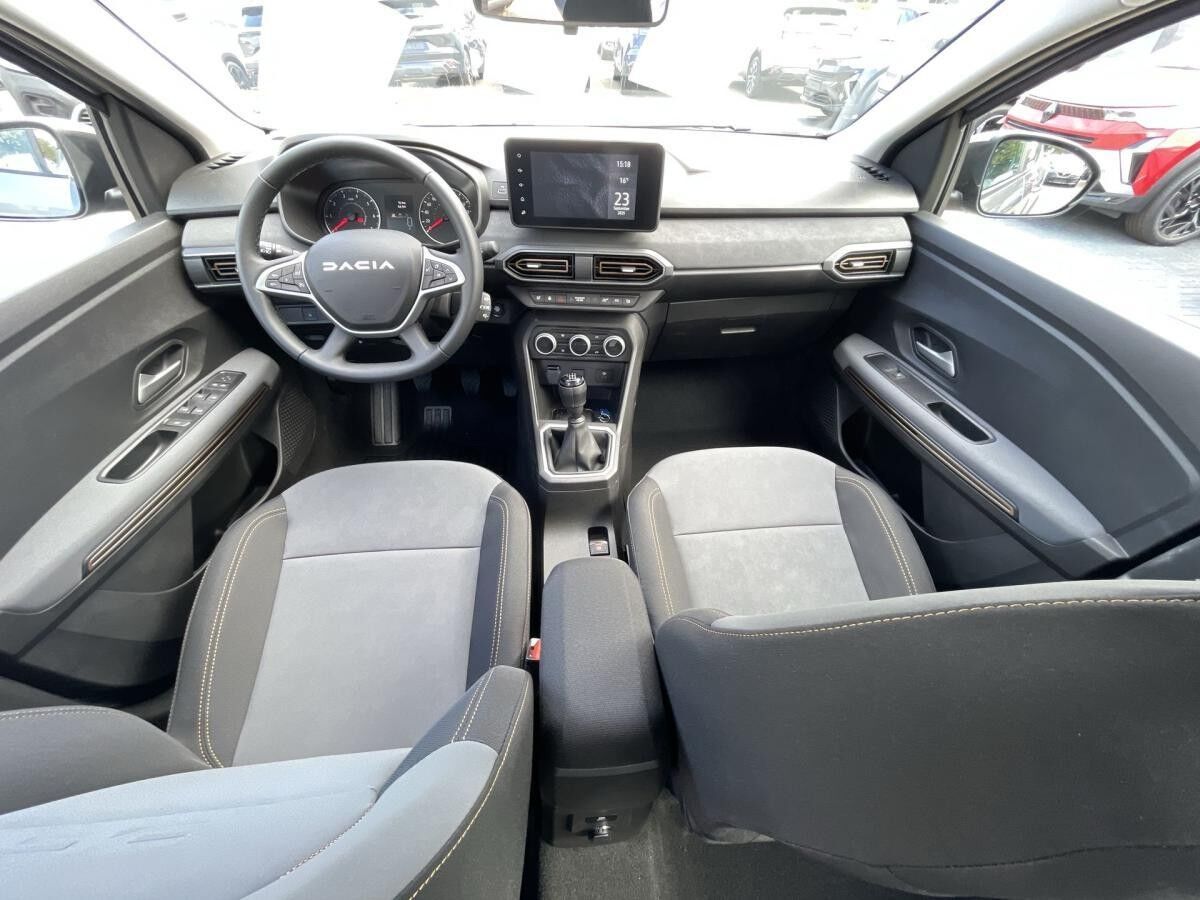 Dacia Sandero Stepway TCe110 Extreme Navigation Sitzheizung CityPaket