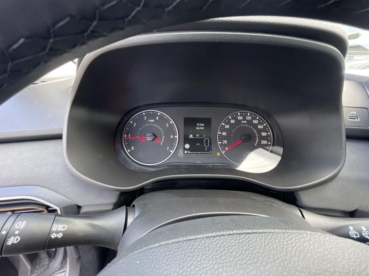 Dacia Sandero Stepway TCe110 Extreme Navigation Sitzheizung CityPaket