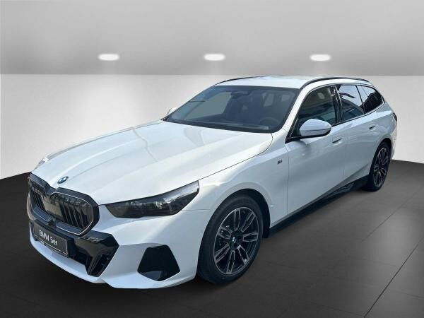 BMW 520 Touring (G61)
