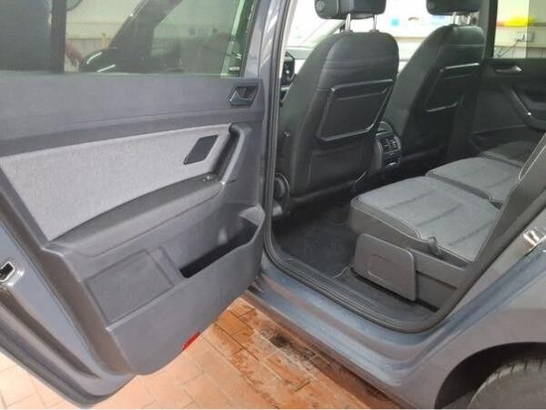 Volkswagen Touran MOVE 1.5 TSI 5JGar 7Sitz Spur el.Heck ACC