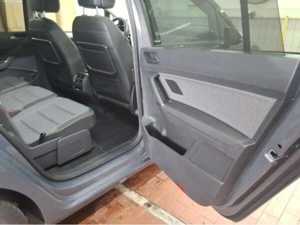 Volkswagen Touran MOVE 1.5 TSI 5JGar 7Sitz Spur el.Heck ACC