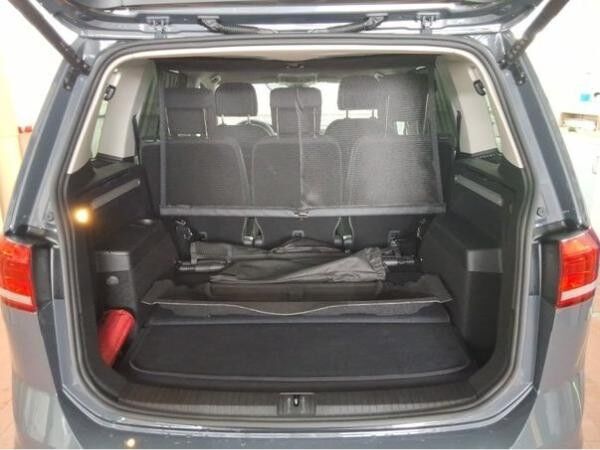 Volkswagen Touran MOVE 1.5 TSI 5JGar 7Sitz Spur el.Heck ACC
