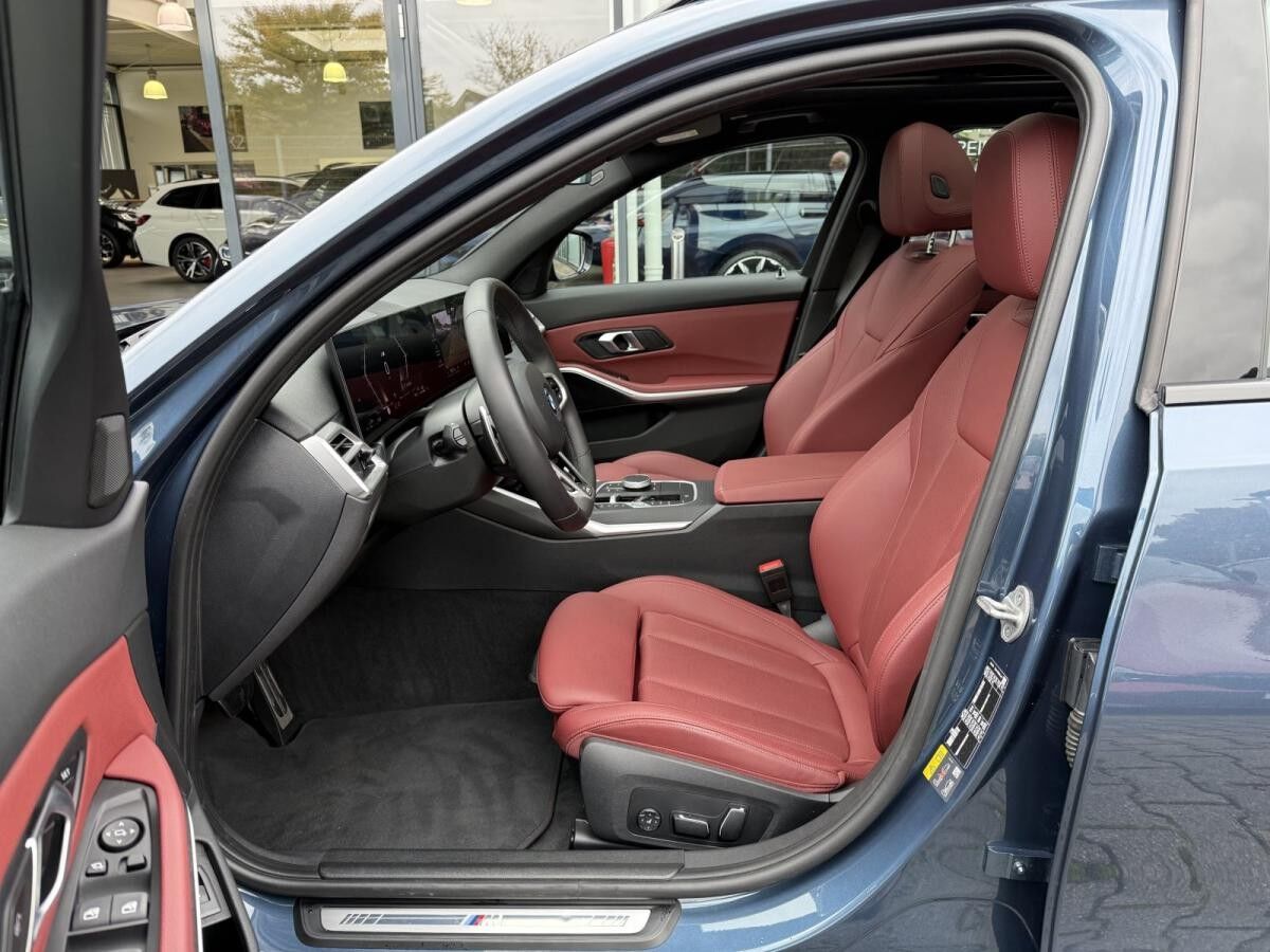 BMW 330 e Touring M Sport //Pano AHK FACELIFT!!!