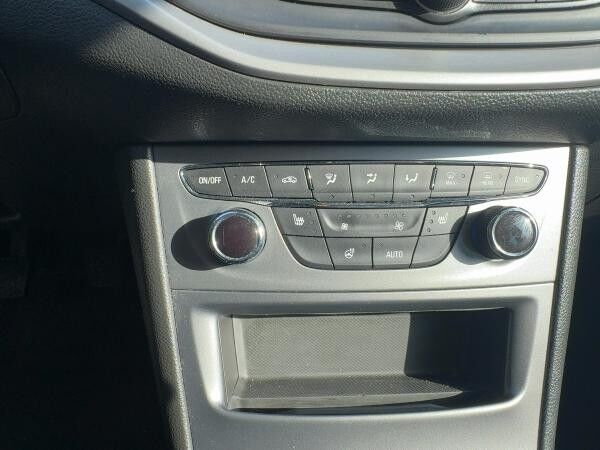 Opel Astra K 1.2 Turbo **LED+SHZ+Winterp.+Kam.**