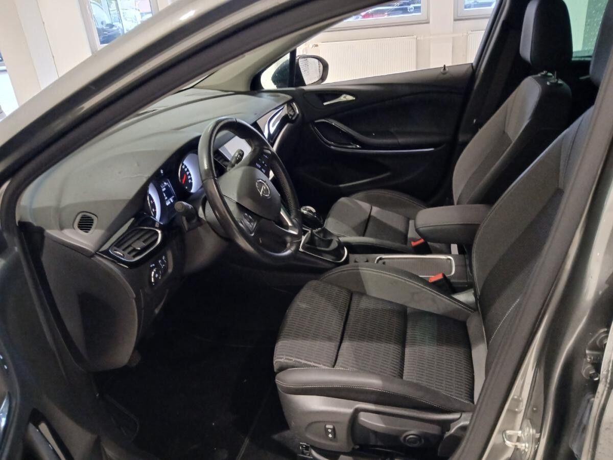 Opel Astra K 1.2T Navi,Lenkradheizung,Sitzheizung