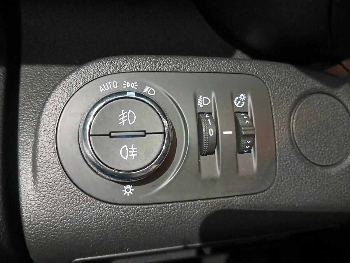 Opel Combo -e Life Navi,Sitzheizung,Rückfahrkamera