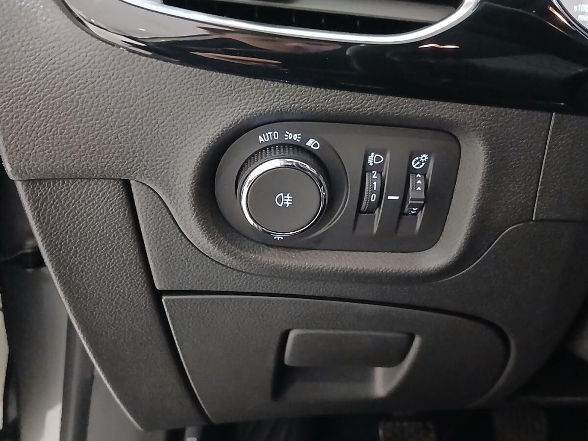 Opel Astra K 1.2T Navi,Lenkradheizung,Sitzheizung