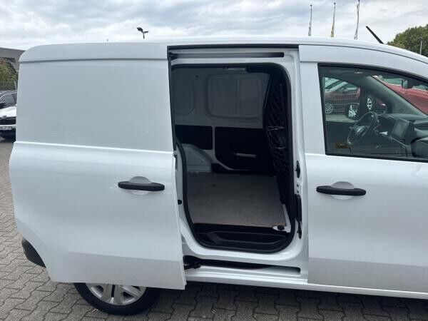 Renault Kangoo Rapid E-Tech Advance L1 22kW