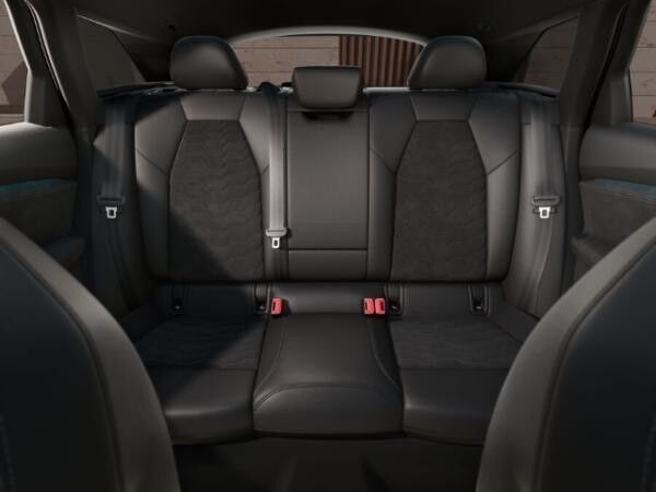 Audi A6 e-tron Avant performance B&O AHK HUD Navi Matrix