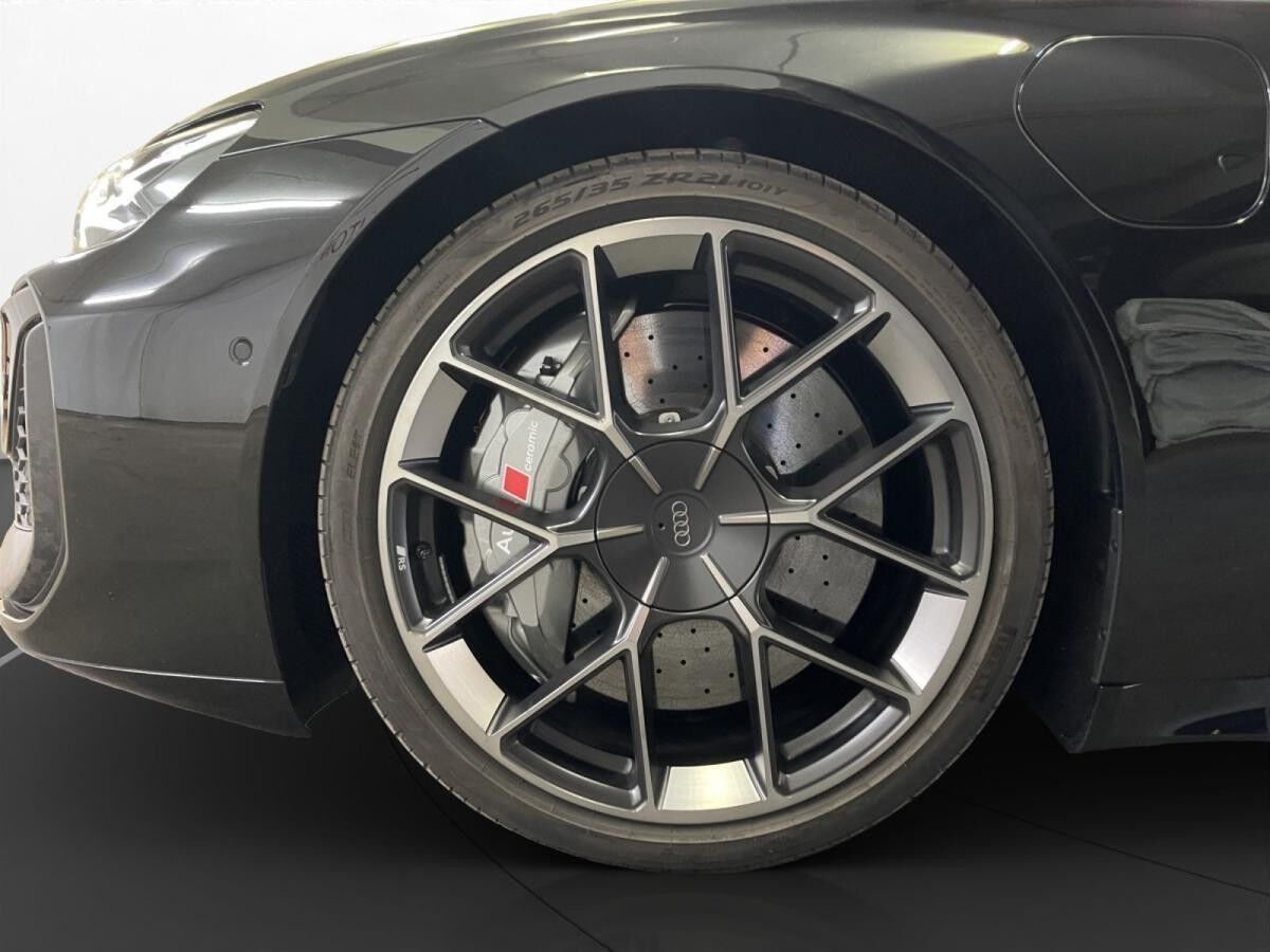 Audi RS e-tron GT performance Carbon Keramik LM 21" B&O