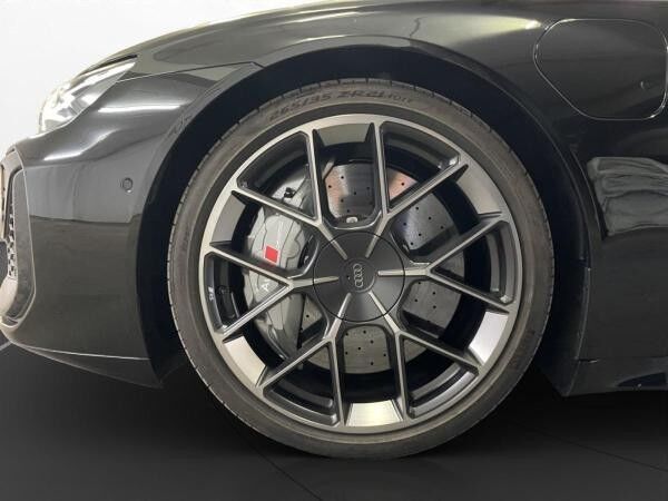Audi RS e-tron GT performance Carbon Keramik LM 21" B&O
