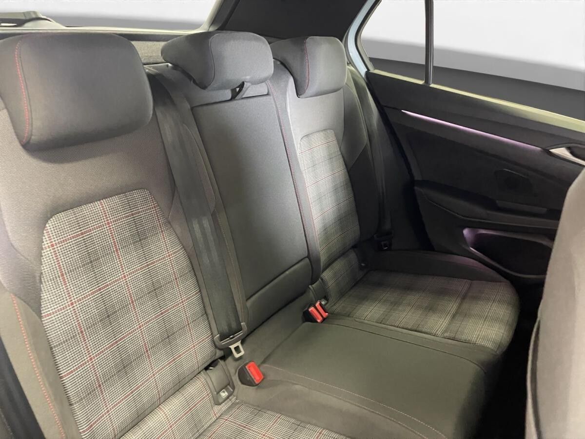 Volkswagen Golf VIII GTI Matrix LM 19" Navi PDC+RFK ACC Head-Up