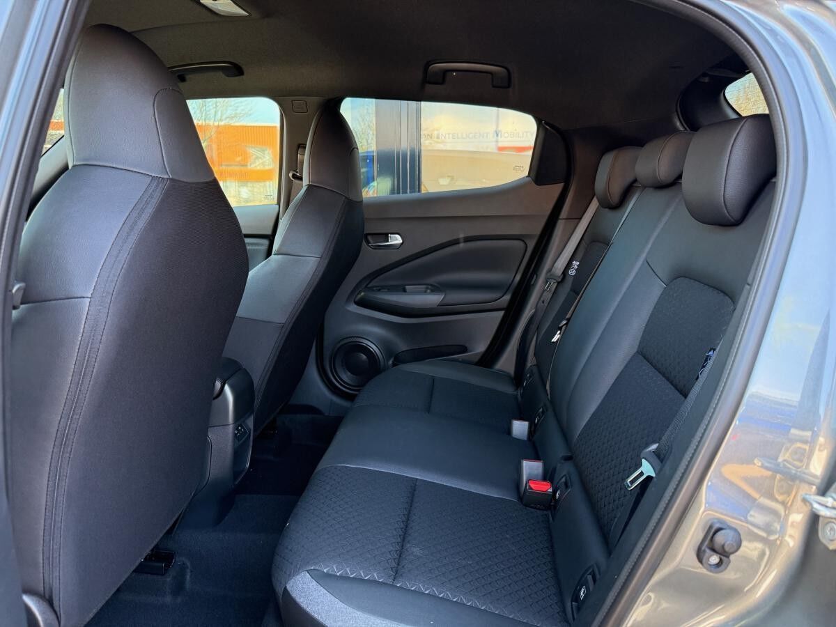 Nissan Juke 1.6 HYBRID N-CONNECTA/WINTERPAKET - SOFORT VERFÜGBAR