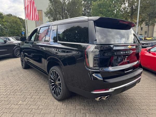 Chevrolet Suburban 6.2 V8 High Country Facelift 2025