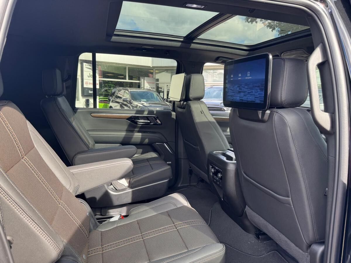 Chevrolet Suburban 6.2 V8 High Country Facelift 2025