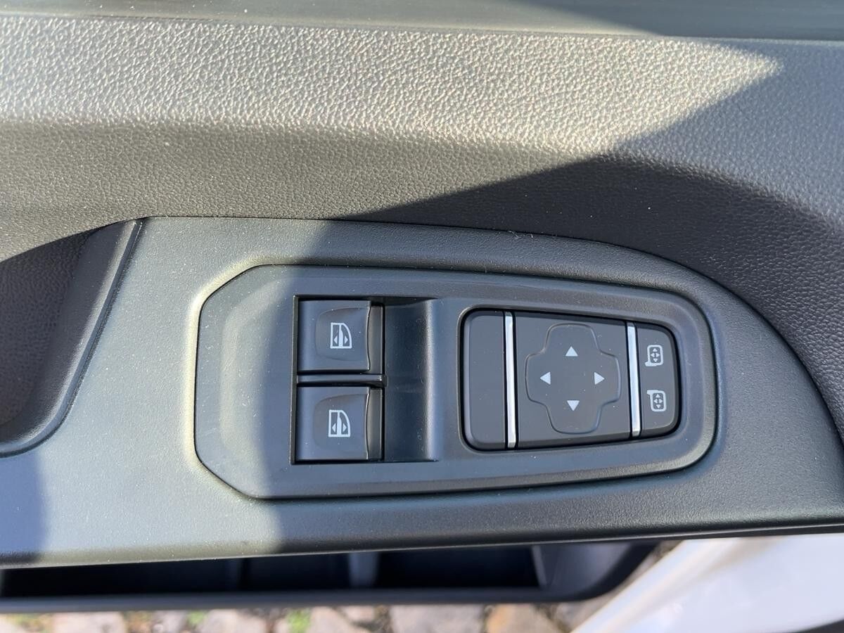 Renault Trafic Kasten Komfort L2H1 3,1t Blue dCi 110