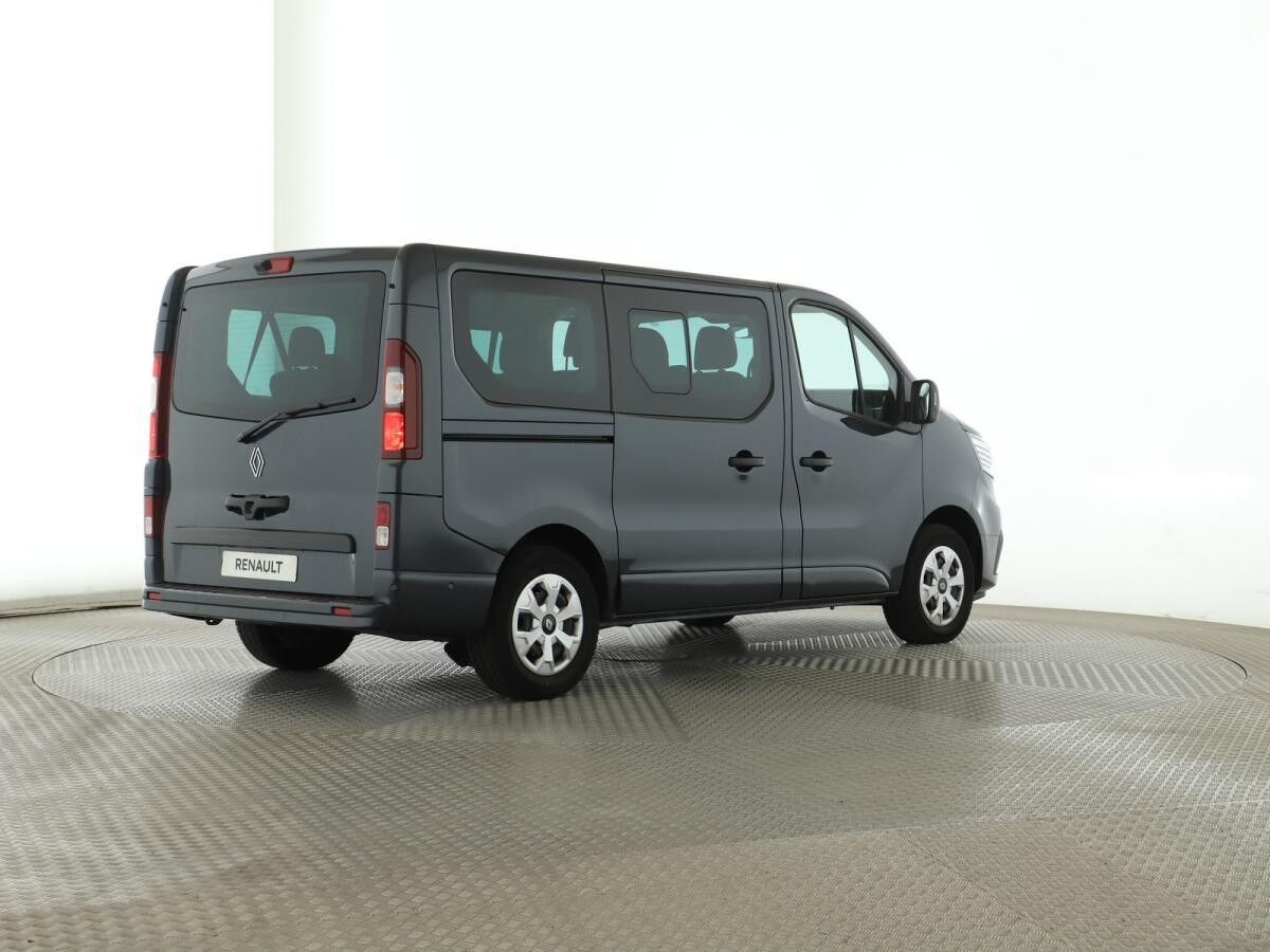 Renault Trafic 2.0 BLUE dCi 150 L1H1 Evolution EDC 9-Sit