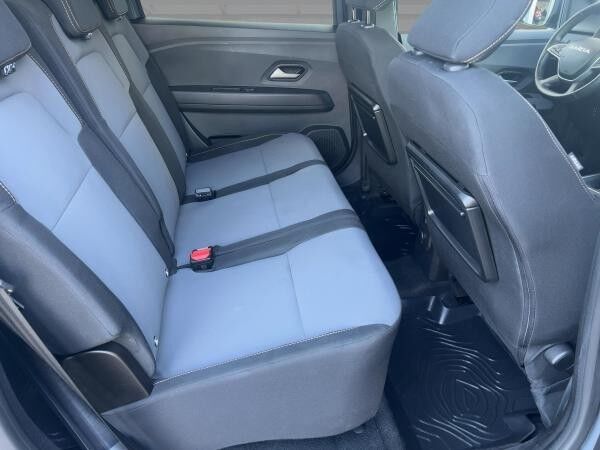 Dacia Jogger Extreme+ 1.0 TCe 110 7-Sitzer
