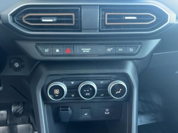 Dacia Jogger Extreme+ 1.0 TCe 110 7-Sitzer