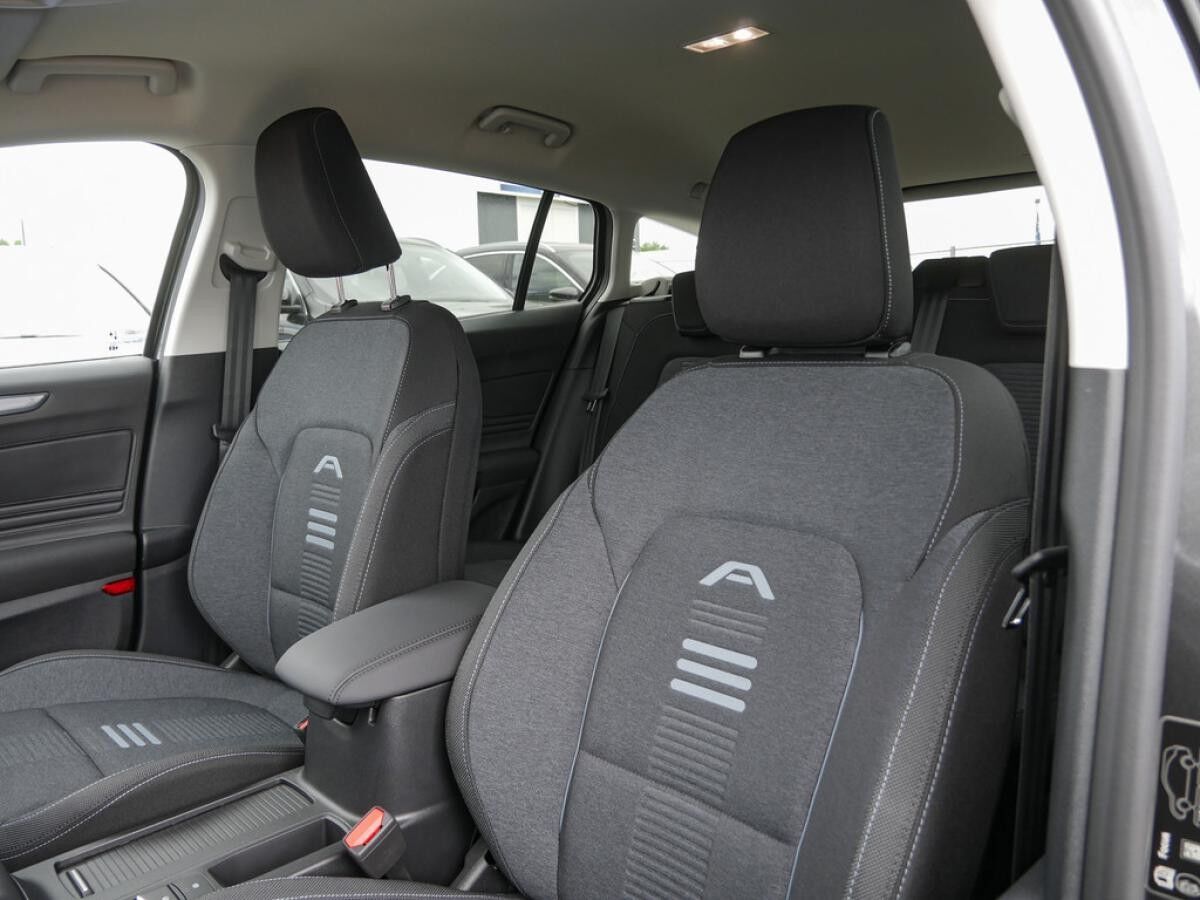 Ford Focus Turnier 1,0 MHEV Active SHZ NAVI ACC LED