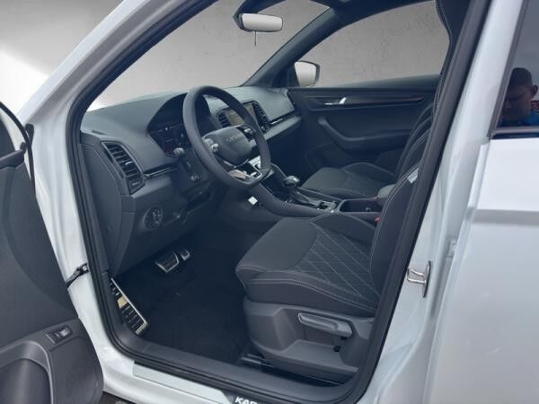 Skoda Karoq Karoq 2.0 TDI DSG Sportline *PRIVAT*SOFORT* l AHK l MATRIX l NAV l KESSY l DAB l
