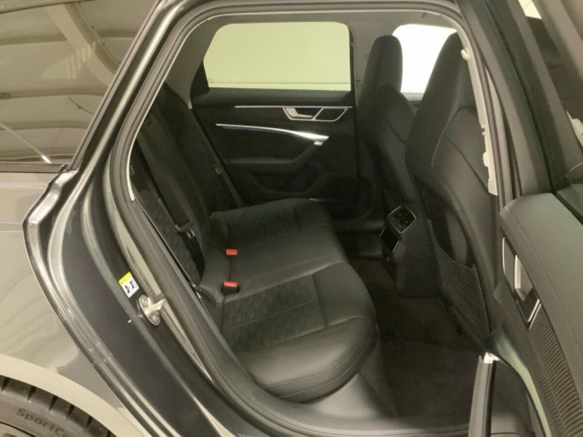 Audi RS6 PERFORMANCE, 305 km/h,  RS-Paket, Matrix, Sitzbel.