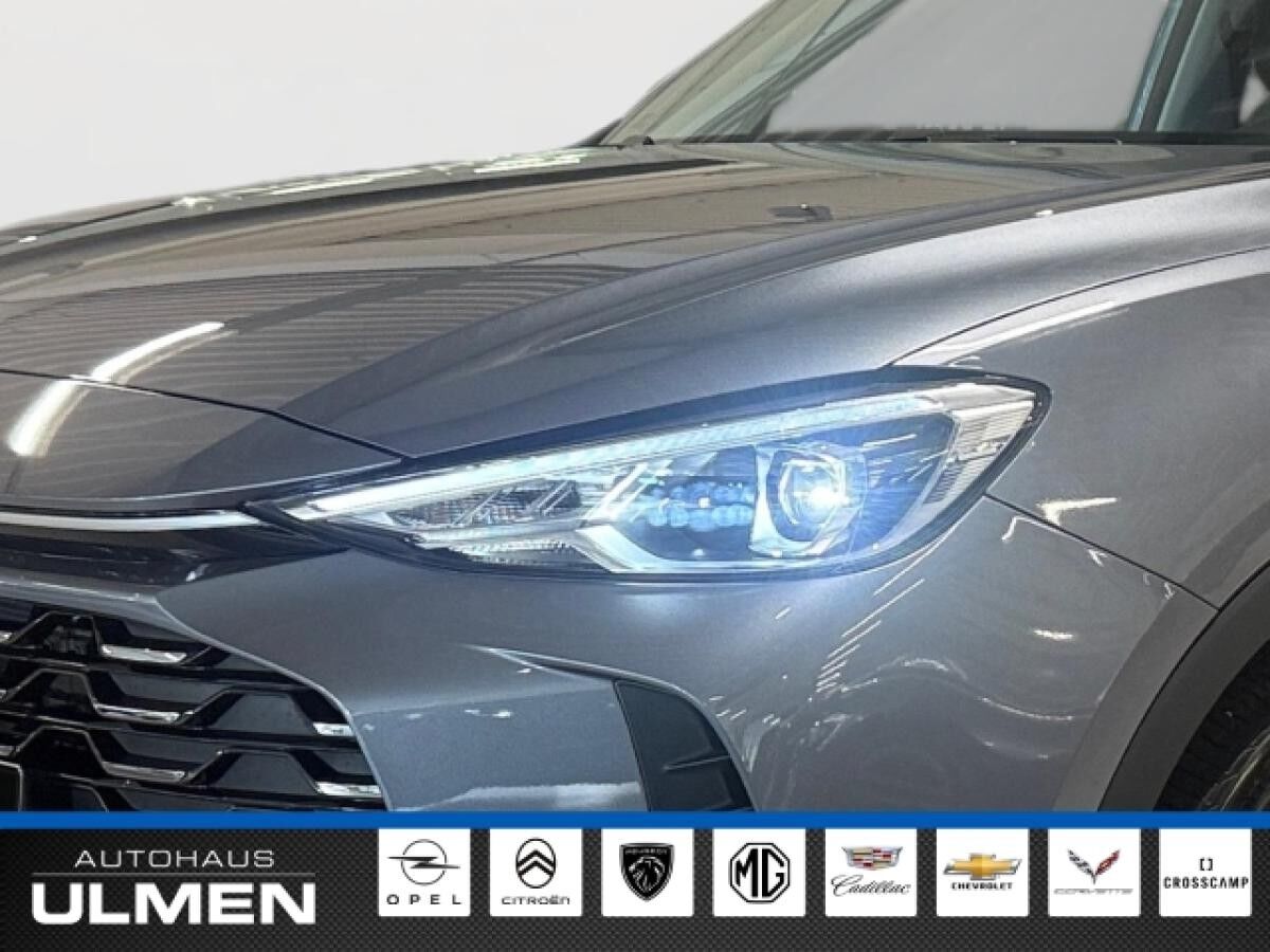 MG ZS Luxury "Black Month  Deal" Navi digitales Cockpit 360 Kamera LED ACC Apple CarPlay  Leder Klimaautom