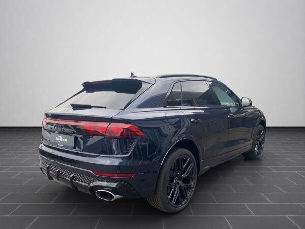 Audi RS Q8 SUV tiptronic
