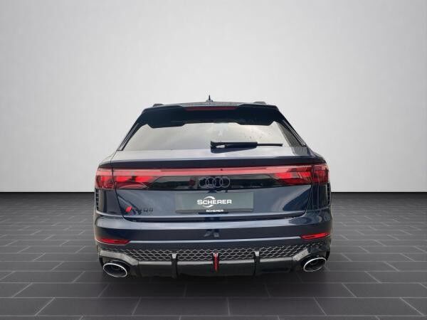 Audi RS Q8 SUV tiptronic