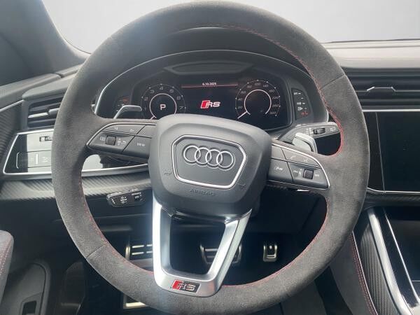 Audi RS Q8 SUV tiptronic