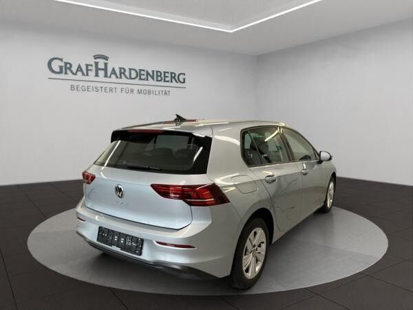 Volkswagen Golf VIII 2.0 TDI / SOFORT VERFÜGBAR !