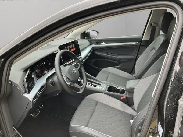 Volkswagen Golf VIII 2.0 TDI DSG Goal / SOFORT VERFÜGBAR !