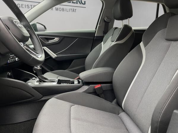 Audi Q2 35 TFSI S line / SOFORT VERFÜGBAR !
