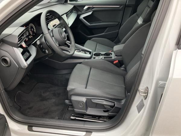 Audi A3 Lim. 30 TFSI advanced / JETZT GW+ KONDITIONEN SICHERN !