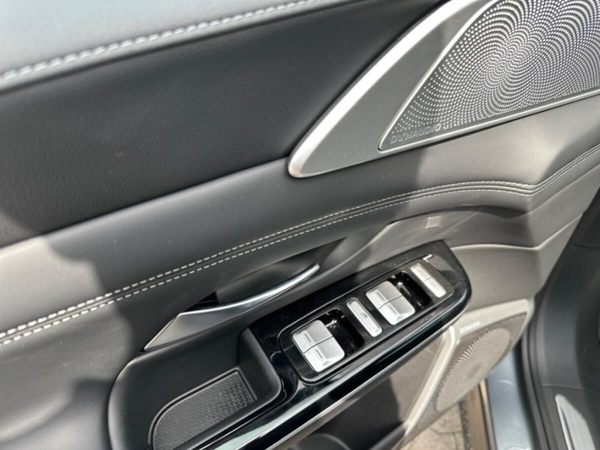 XPENG G9 Standard Range RWD 78,2kWh Navi Digitales Cockpit Memory Sitze