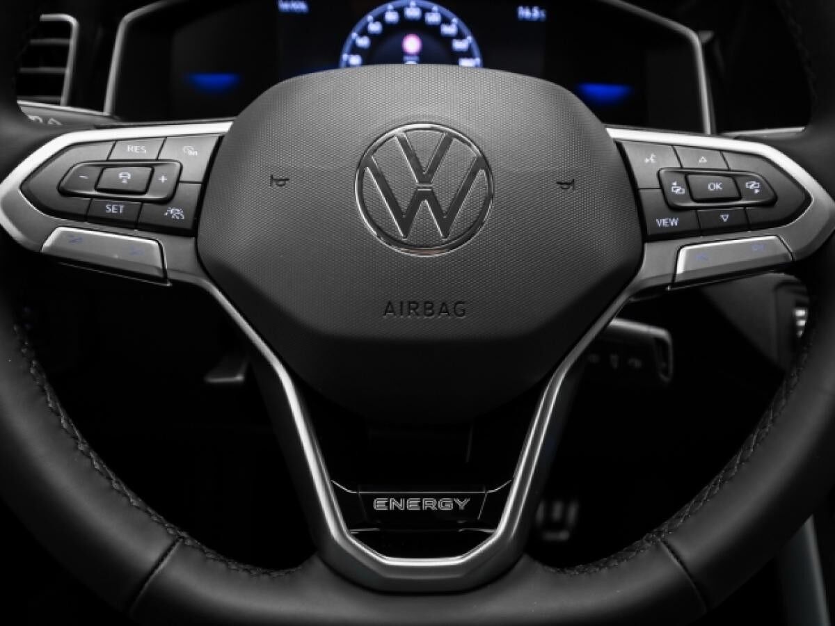 Volkswagen Taigo ENERGY 1.0 TSI Ganzjahresreifen