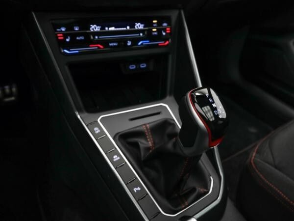 Volkswagen Polo GTI 2.0 TSI DSG Navi Pano Kamera IQ.Drive