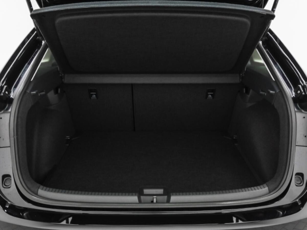 Volkswagen Taigo ENERGY 1.0 TSI Ganzjahresreifen