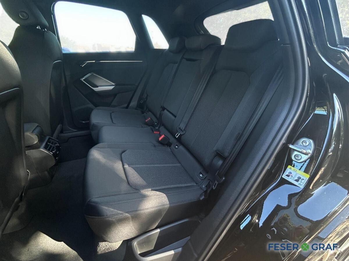 Audi Q3 S line 40 TFSI quattro 26% Sondernachlass