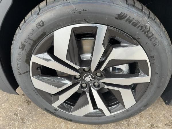 Skoda Elroq 85 Sportline *Wärmepumpe*AHK*lagernd*