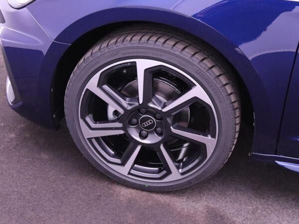 Audi A1 Sportback S-line 30 TFSI S-tronic | LED,RKamera