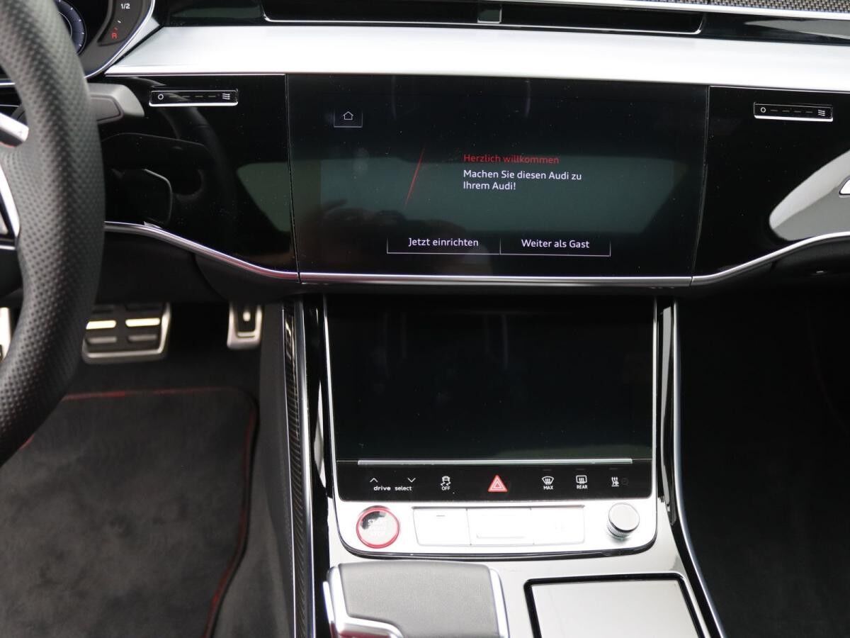 Audi S8 TFSI quattro / Pano, Standh, AHK, B&O, OLED