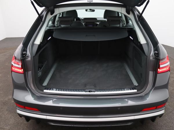 Audi S6 Avant TDI quattro / MMI-Navi plus, LED, RFK