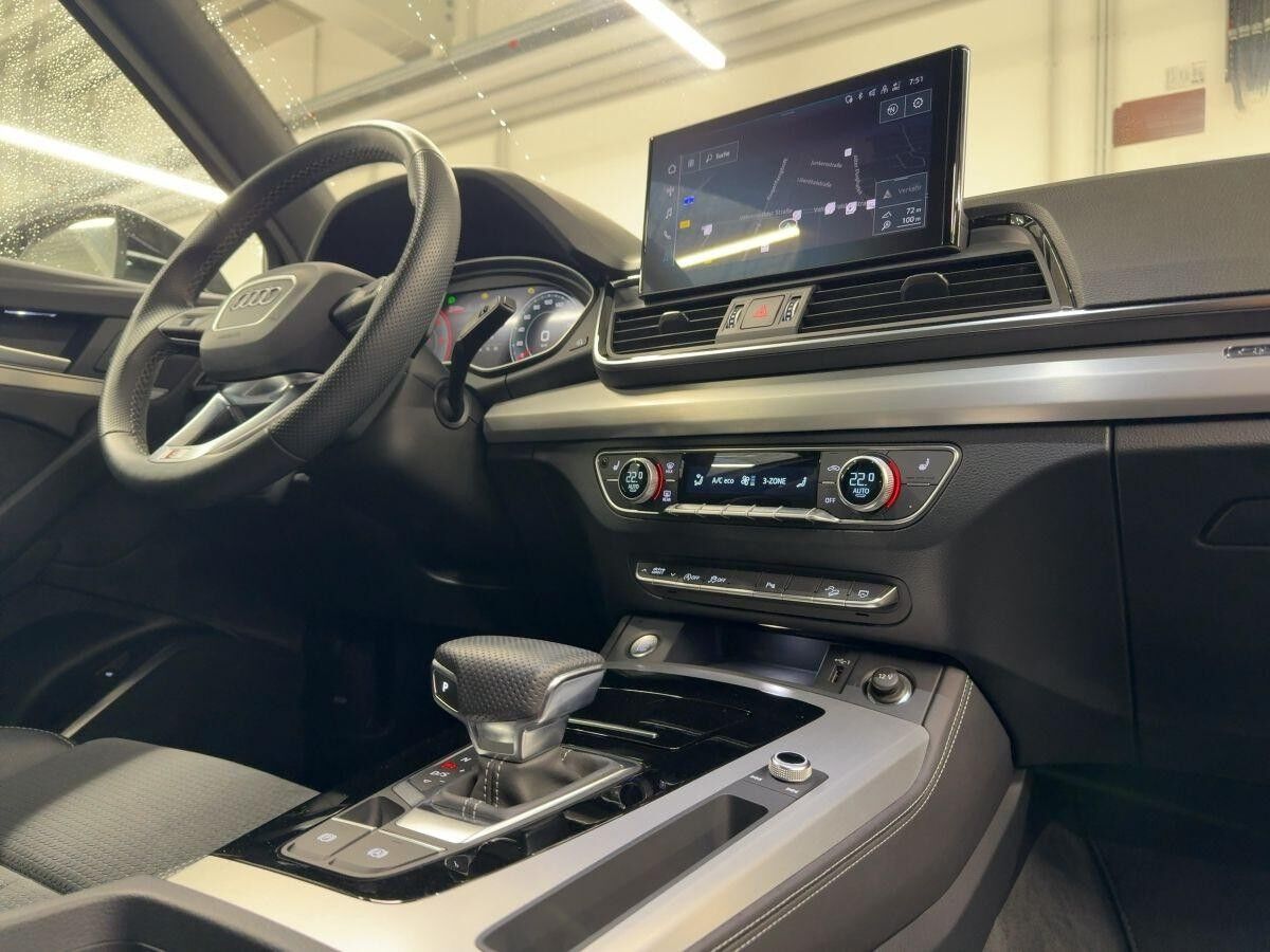 Audi Q5 S line 50 TDI quattro Matrix Kamera AHK Navi