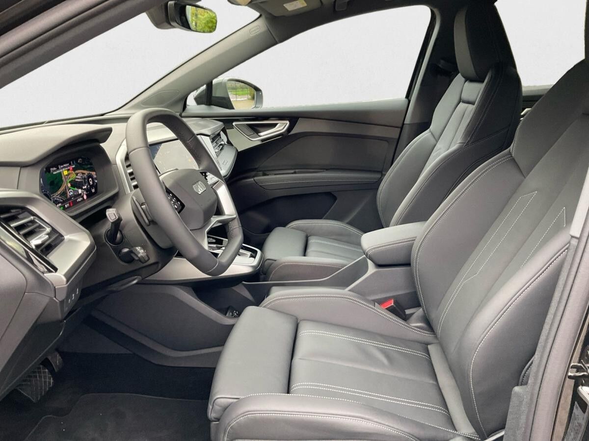 Audi Q4 e-tron 45 advanced Matrix AHK Pano HUD 360°